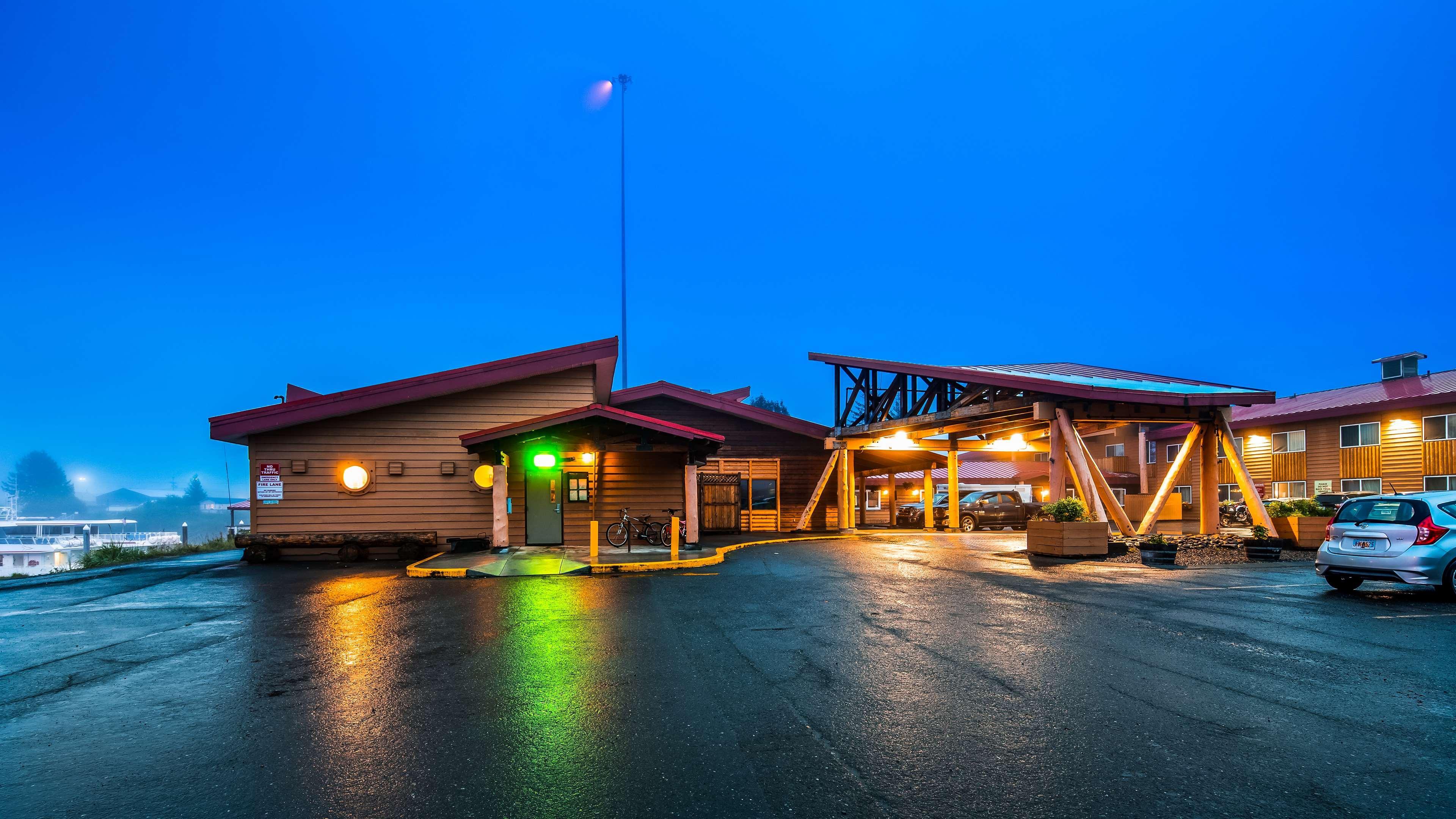 Best Western Valdez Harbor Inn Exteriör bild