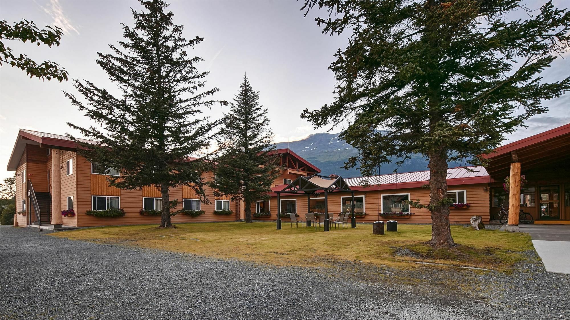 Best Western Valdez Harbor Inn Exteriör bild